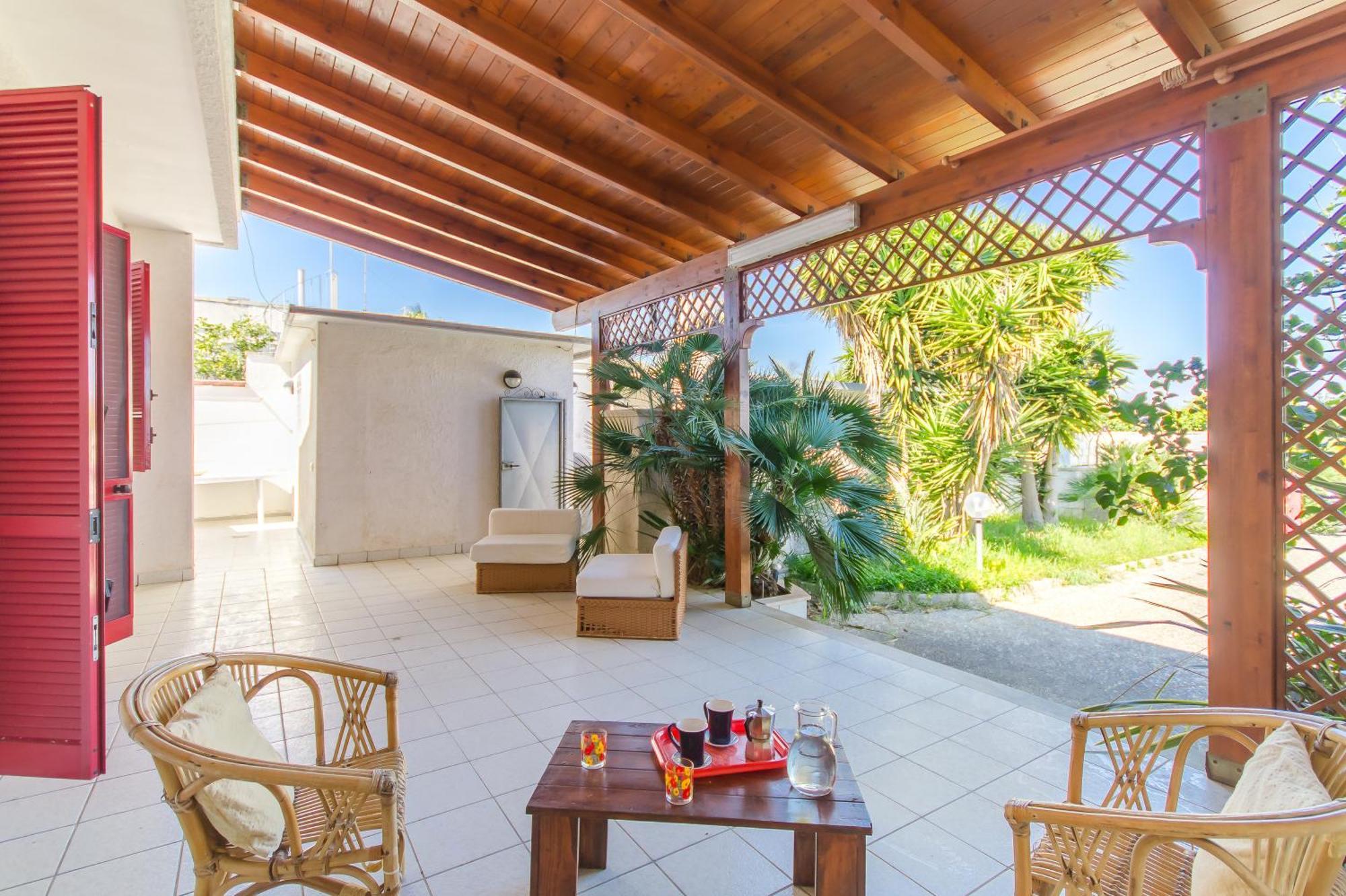 Villetta Rossa With Garden - Happy Rentals Melendugno Dış mekan fotoğraf